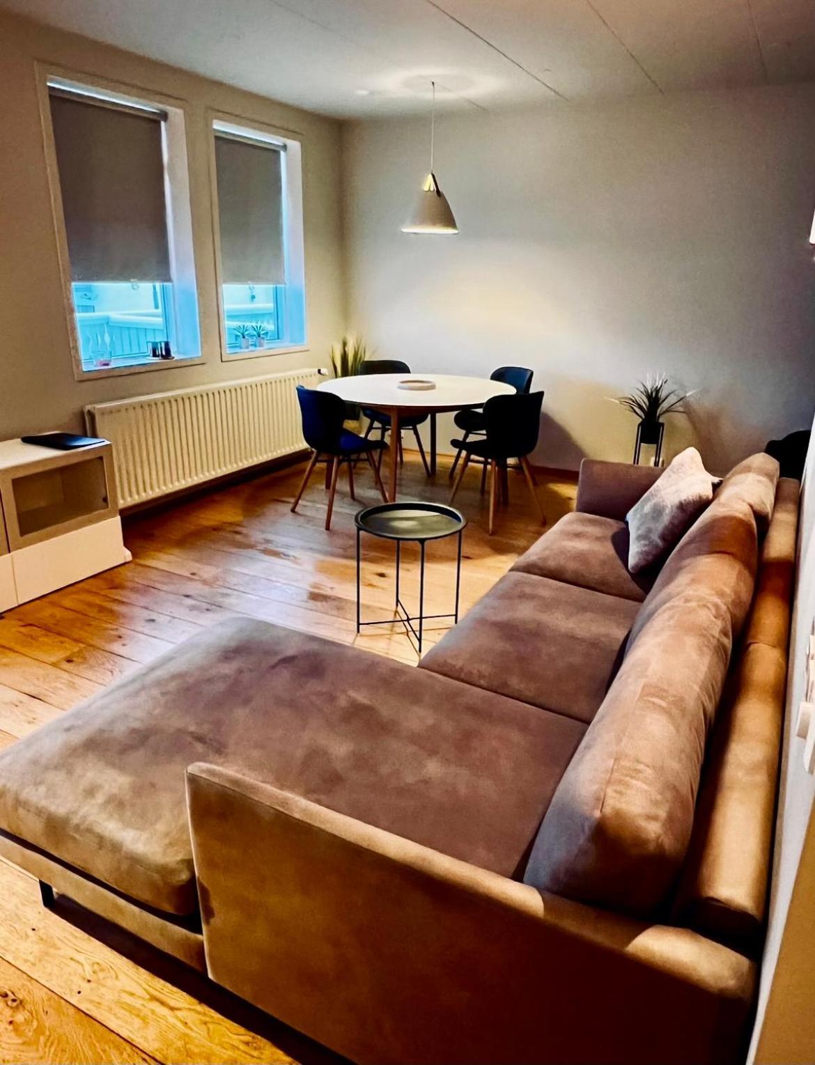 Apartment G10