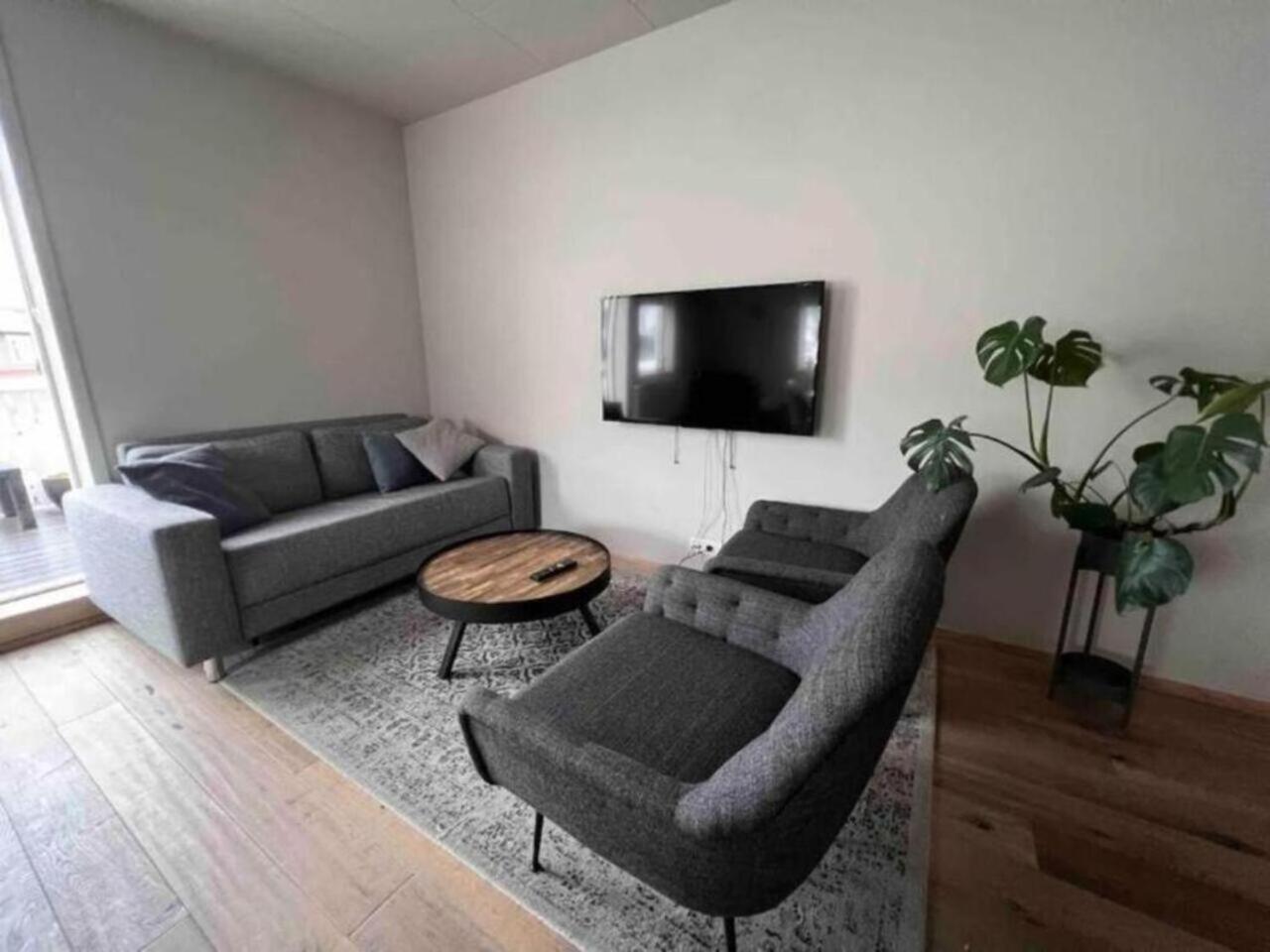 G10 Apartment