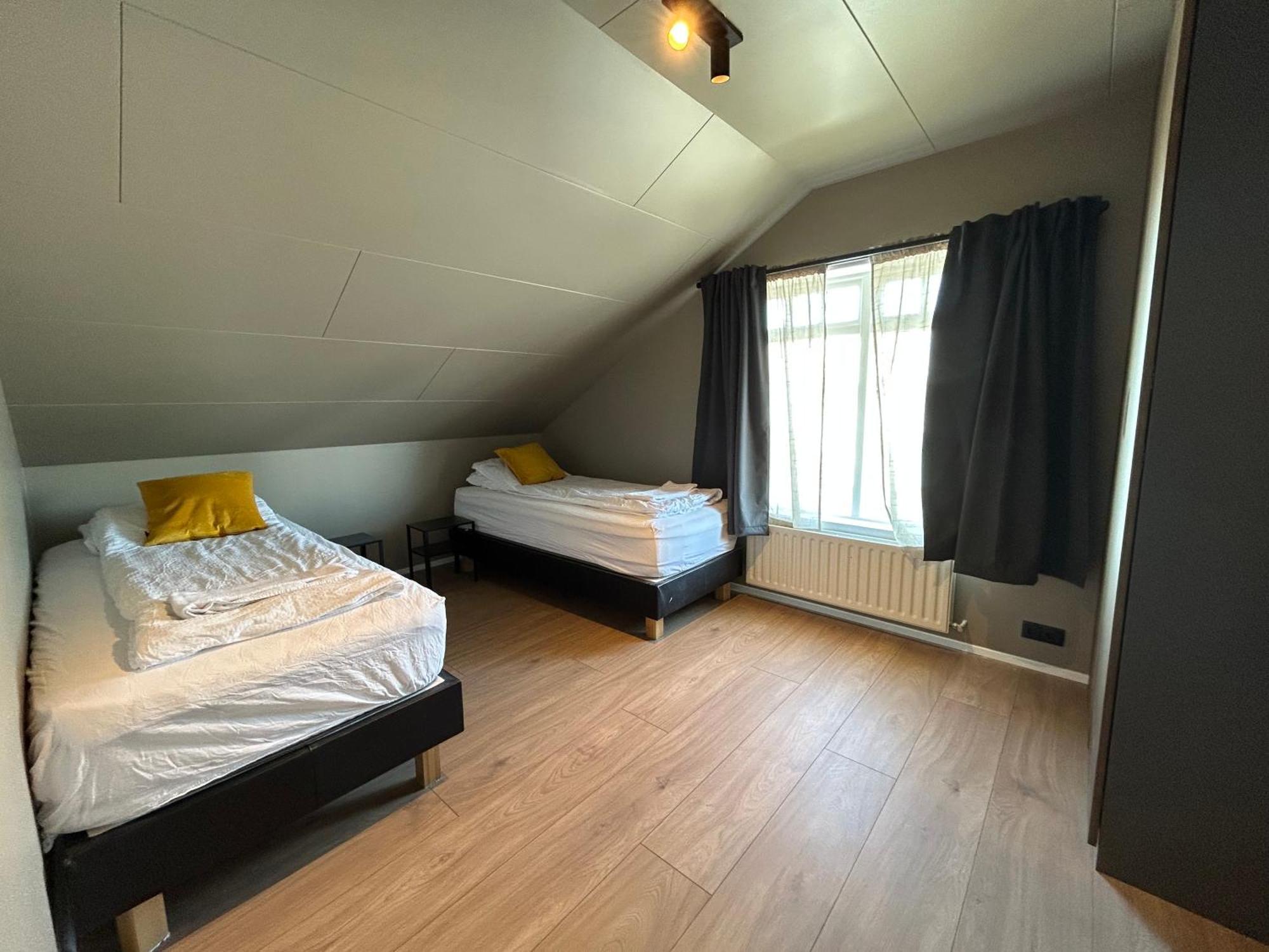Apartment G10