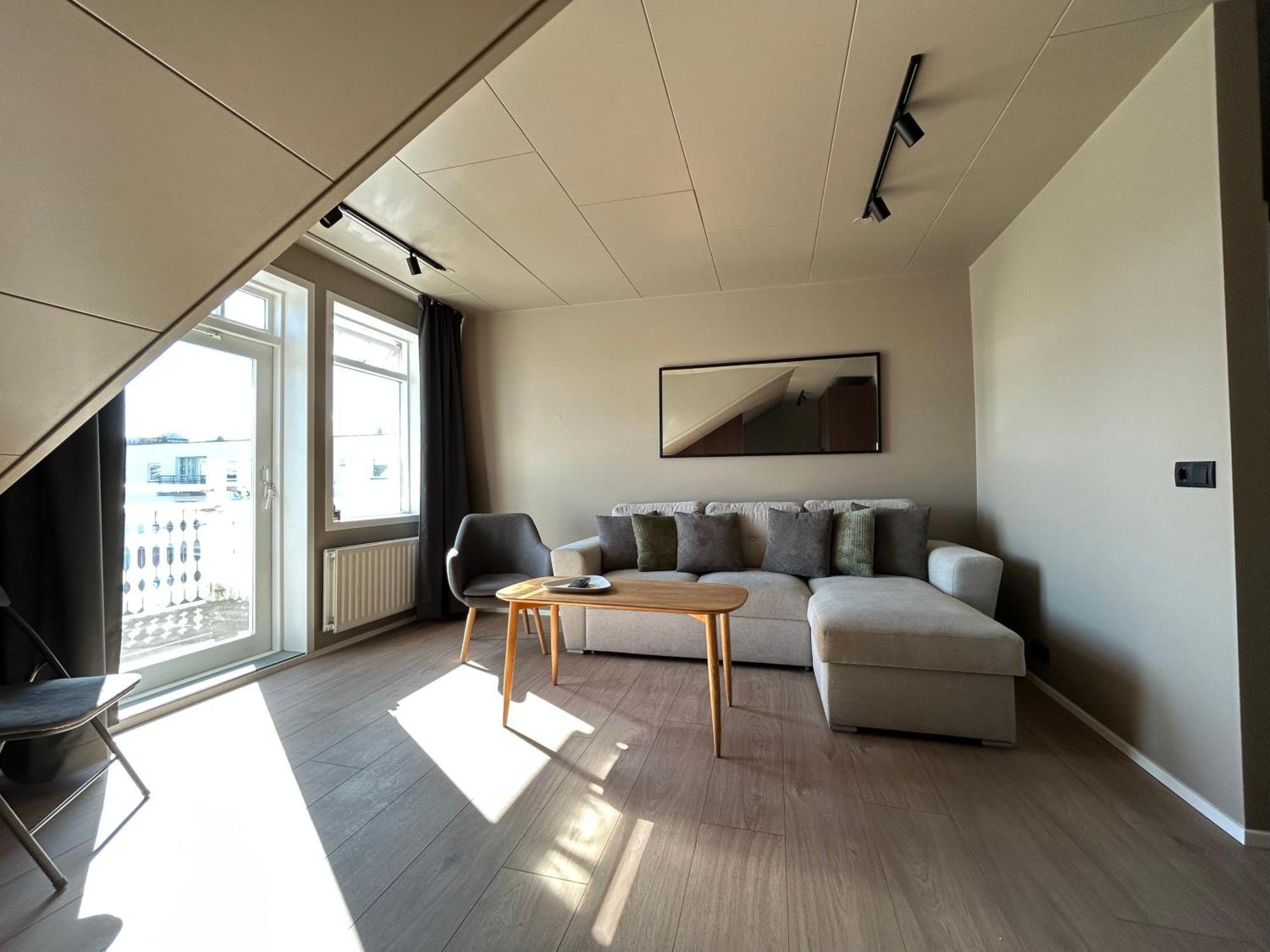 G10 Apartment *